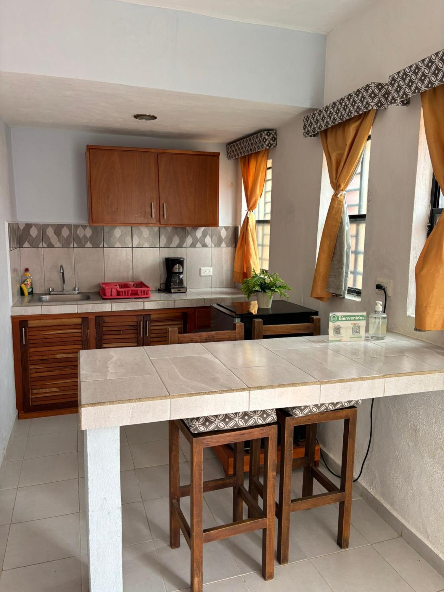 In Wotoch Departamentos Con Estacionamiento Apartment วัลลาโดลิด ภายนอก รูปภาพ